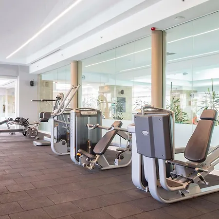 Radisson Residences Avrupa Tem Istanbul