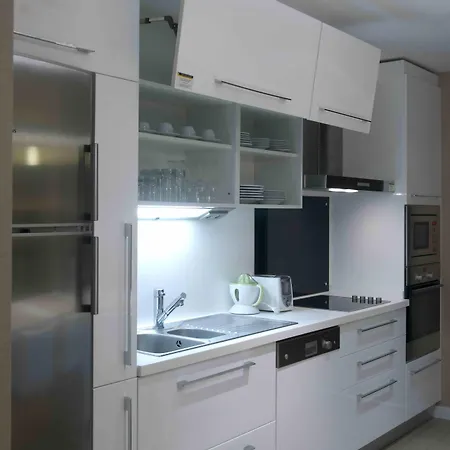 Radisson Residences Avrupa Tem Hotel 4*