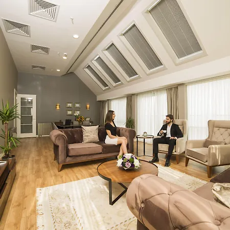 Radisson Residences Avrupa Tem 4*