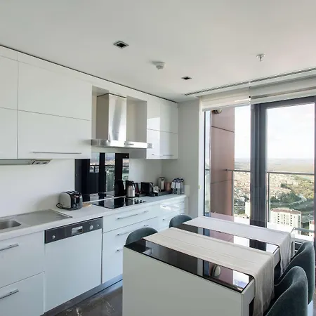 Radisson Residences Avrupa Tem