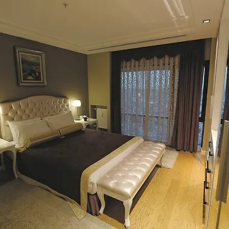 Radisson Residences Avrupa Tem Hotel