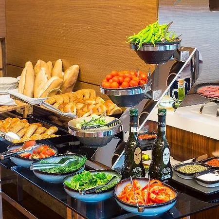 Radisson Residences Avrupa Tem Istanbul