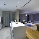Hotel Radisson Residences Avrupa Tem Istanbul