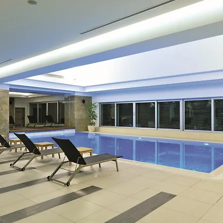 Radisson Residences Avrupa Tem Hotell Istanbul