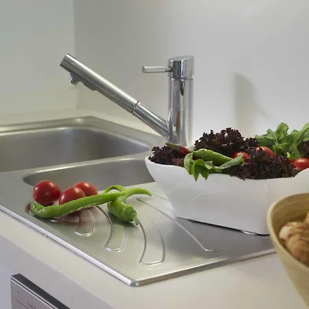 Radisson Residences Avrupa Tem Szálloda 4*