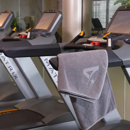 Hotell Radisson Residences Avrupa Tem