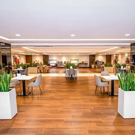 Radisson Residences Avrupa Tem Stambuł