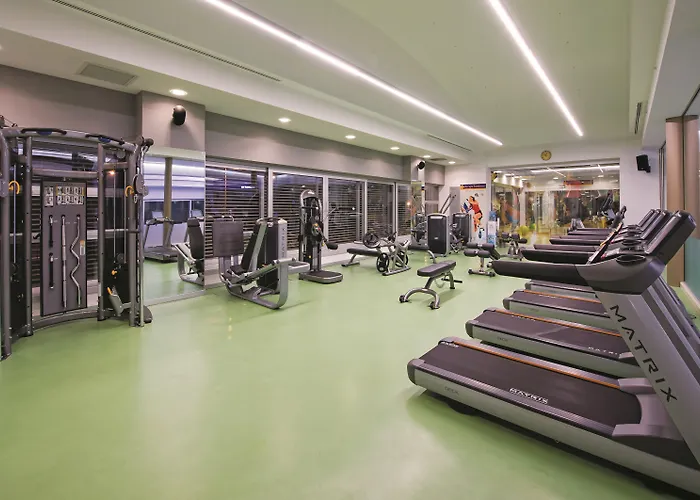 Radisson Residences Avrupa Tem Otel 4*