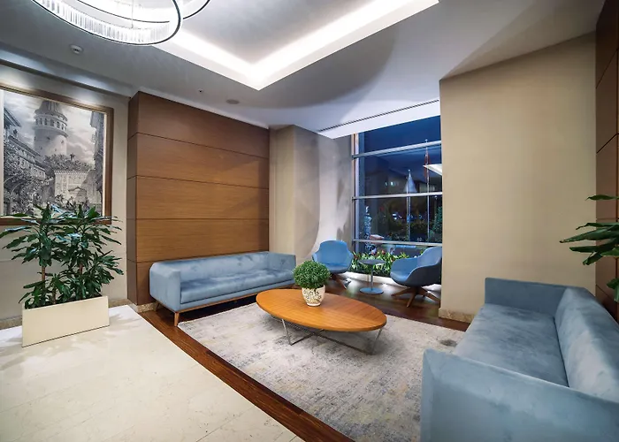 Radisson Residences Avrupa Tem 4*