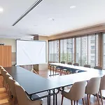 Otel Radisson Residences Avrupa Tem 4*