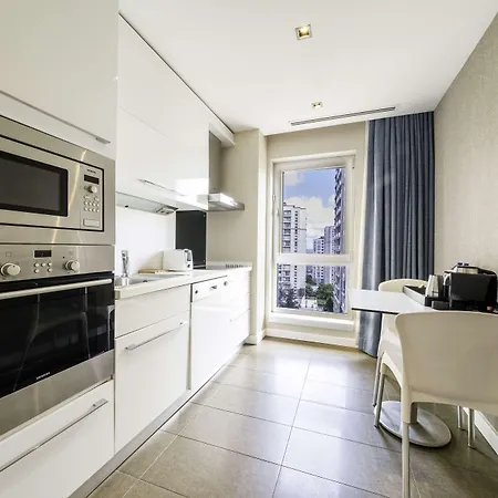 Radisson Residences Avrupa Tem Hotel Istanboel